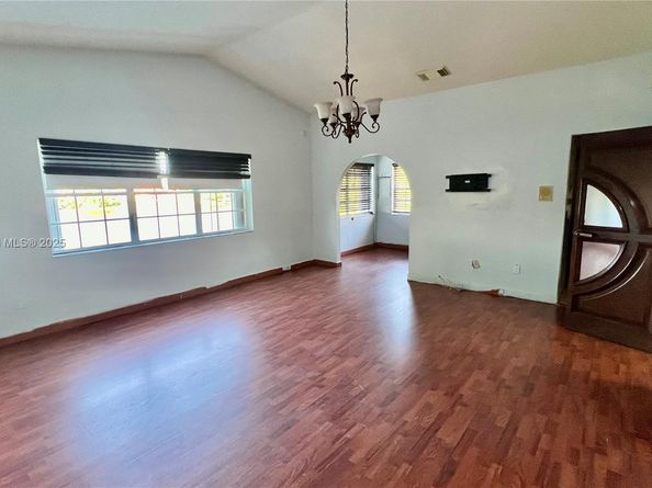 15321 SW 59th St, Miami FL 33193