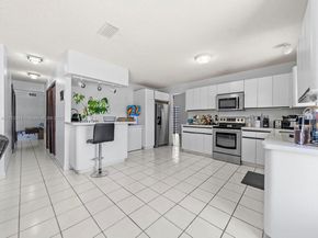 15321 SW 59th St, Miami FL 33193