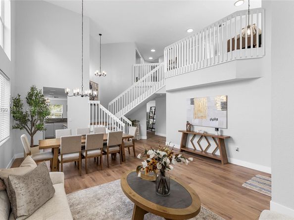 1994 NW 169th Ave, Pembroke Pines FL 33028