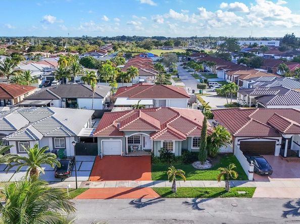 12360 SW 212th St, Miami FL 33177