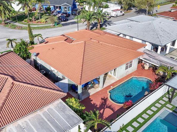12360 SW 212th St, Miami FL 33177