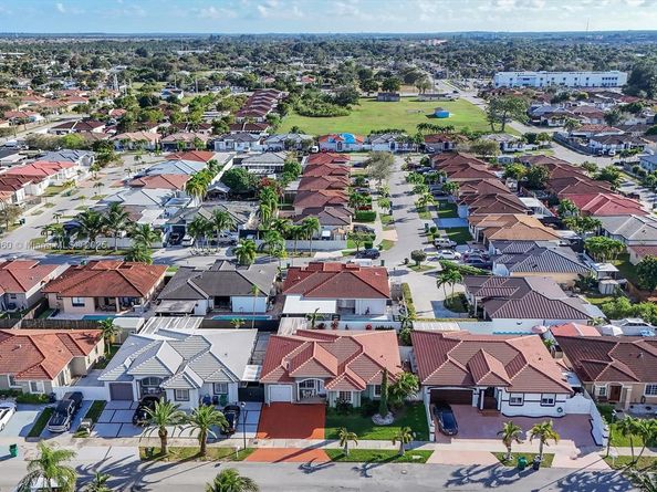 12360 SW 212th St, Miami FL 33177