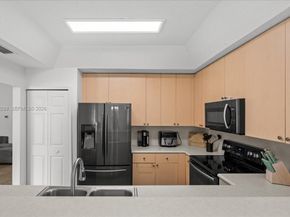 1740 NE 36th Ave, Homestead FL 33033