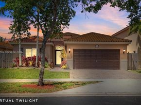 1740 NE 36th Ave, Homestead FL 33033