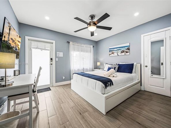 1400 NE 14th St, Fort Lauderdale FL 33304