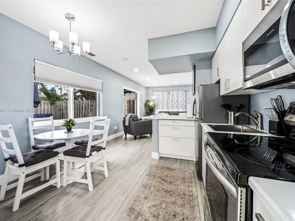 1400 NE 14th St, Fort Lauderdale FL 33304