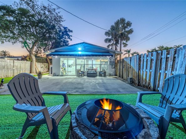 1400 NE 14th St, Fort Lauderdale FL 33304