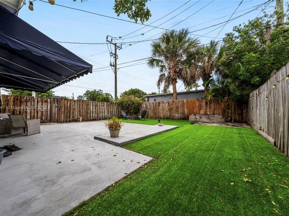 1400 NE 14th St, Fort Lauderdale FL 33304