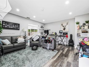 1400 NE 14th St, Fort Lauderdale FL 33304