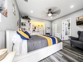 1400 NE 14th St, Fort Lauderdale FL 33304