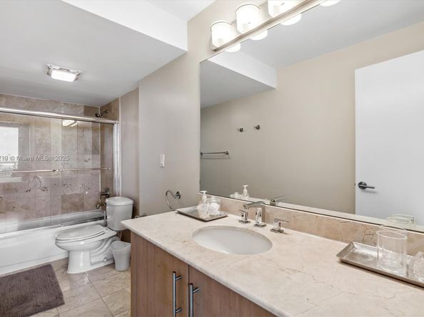 10275 Collins Ave 529, Bal Harbour FL 33154