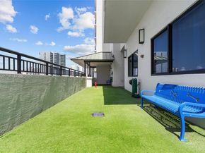 999 SW 1st Ave 2405, Miami FL 33130