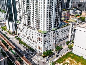 999 SW 1st Ave 2405, Miami FL 33130