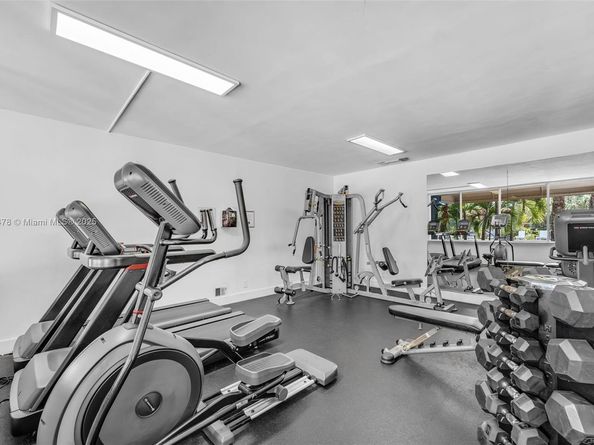 801 NW 47th Ave 118W, Miami FL 33126