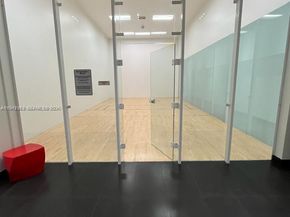 1600 NE 1st Ave 1220, Miami FL 33132