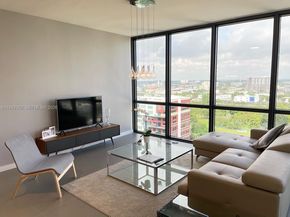 1600 NE 1st Ave 1220, Miami FL 33132