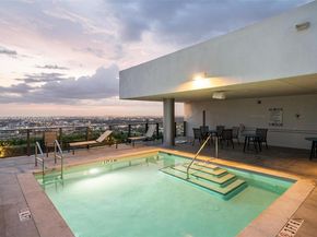 1600 NE 1st Ave 1220, Miami FL 33132