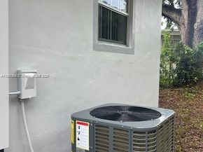 3420 NW 2nd St, Lauderhill FL 33311