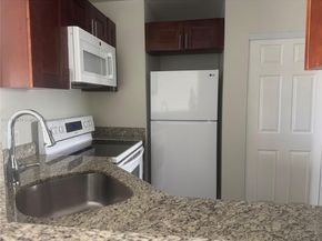 3425 NW 44th St 106, Oakland Park FL 33309