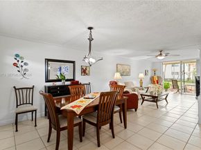 691 S Hollybrook Dr 26105, Pembroke Pines FL 33025