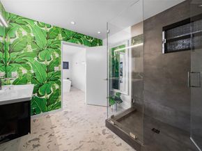 121 Knollwood Drive, Key Biscayne FL 33149