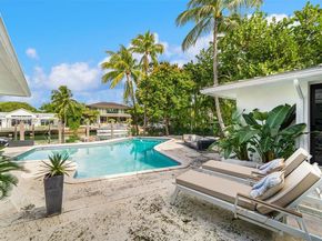 121 Knollwood Drive, Key Biscayne FL 33149