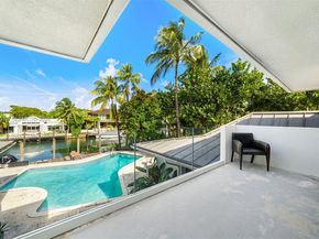 121 Knollwood Drive, Key Biscayne FL 33149