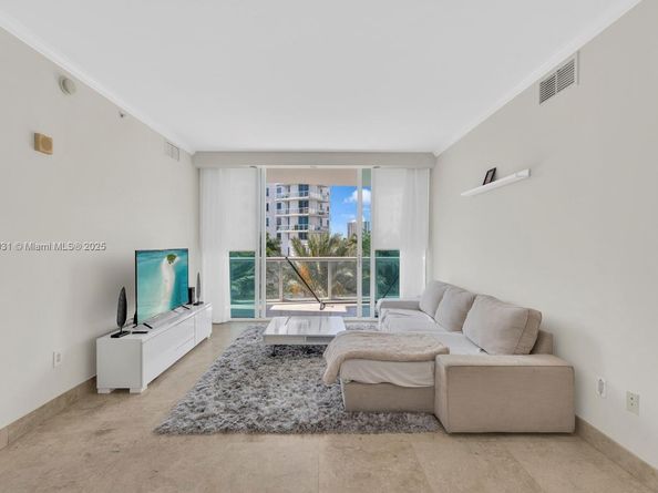 3131 NE 188th St 2510, Aventura FL 33180