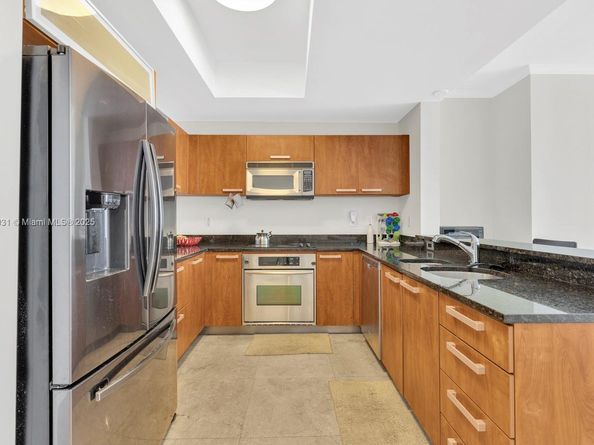 3131 NE 188th St 2510, Aventura FL 33180