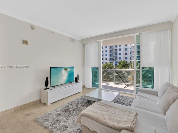 3131 NE 188th St 2510, Aventura FL 33180