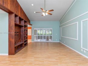 9360 S Chelsea Dr S, Plantation FL 33324