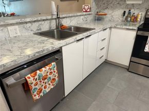 1101 NW 58th Ter 108, Sunrise FL 33313