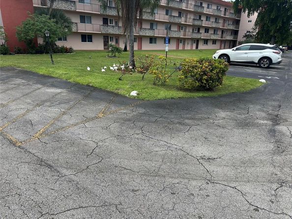 1101 NW 58th Ter 108, Sunrise FL 33313