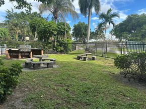 1101 NW 58th Ter 108, Sunrise FL 33313