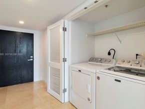 90 Alton Rd 902, Miami Beach FL 33139