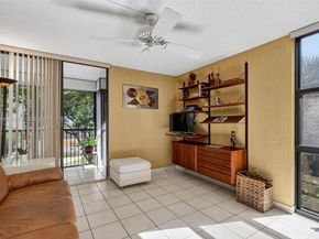 2810 N 46th Ave F463, Hollywood FL 33021