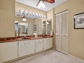 2810 N 46th Ave F463, Hollywood FL 33021