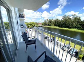 16465 NE 22nd Ave 513, North Miami Beach FL 33160