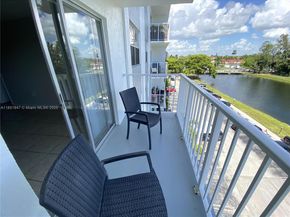 16465 NE 22nd Ave 513, North Miami Beach FL 33160