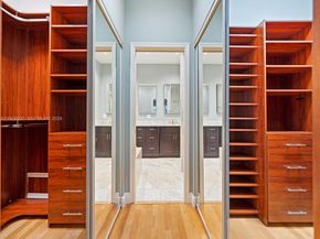 1104 NW 139th Ave, Pembroke Pines FL 33028