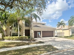 1104 NW 139th Ave, Pembroke Pines FL 33028