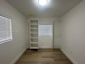 3120 NW 4th Ct, Lauderhill FL 33311