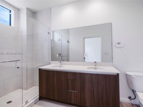 113 NE 6 3613, Fort Lauderdale FL 33304
