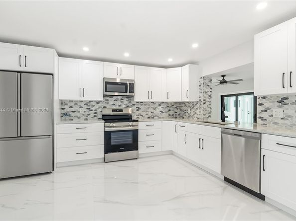 4321 NW 110th Ct, Coral Springs FL 33065