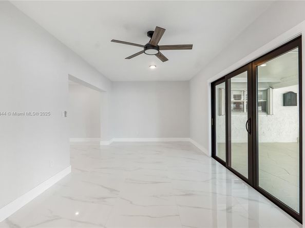 4321 NW 110th Ct, Coral Springs FL 33065