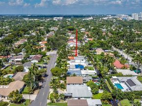 1247 Washington St, Hollywood FL 33019