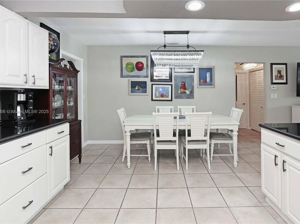 1247 Washington St, Hollywood FL 33019
