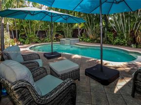 1247 Washington St, Hollywood FL 33019