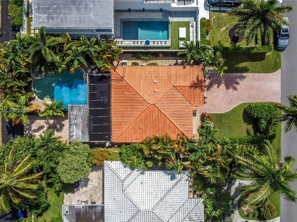 1247 Washington St, Hollywood FL 33019