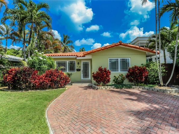 1247 Washington St, Hollywood FL 33019